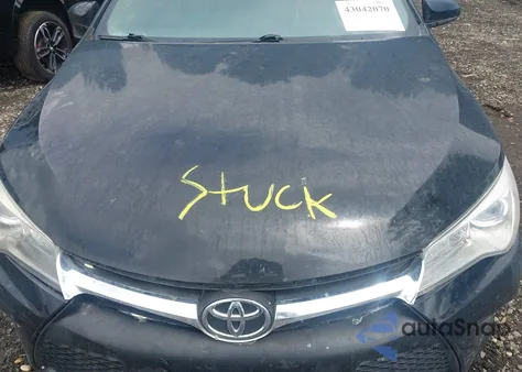 2015 Toyota Camry Se z USA, uszkodzony, nr VIN 4T1BF1FK0FU031140